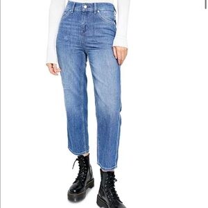 Free people Chloe baby barrel jeans M